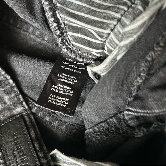 Kenneth Cole Slim Fit Faded black Denim jeans 32x30 Skinny Men’s grunge casual - Picture 6 of 6